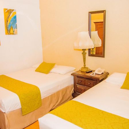 Hostal Fuente Castalia, B Y B León Eksteriør billede